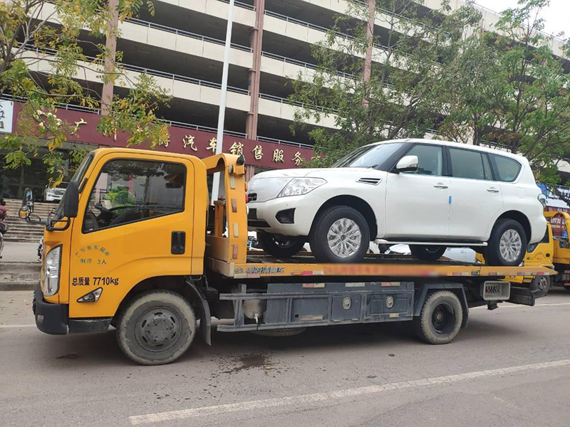佳木斯市湯原縣汽車雪地困境救援：專業(yè)救援，讓您的愛車安全過冬