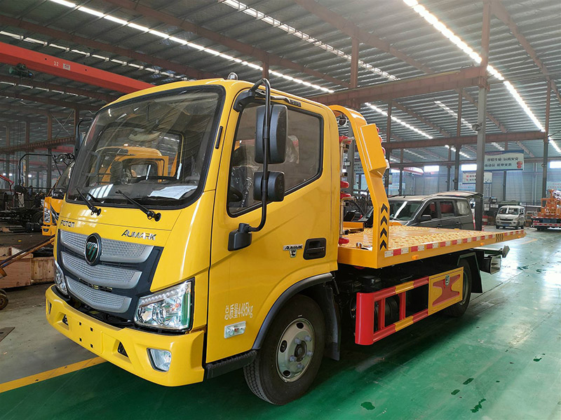 東營道路救援：24小時專業(yè)道路救援服務(wù)