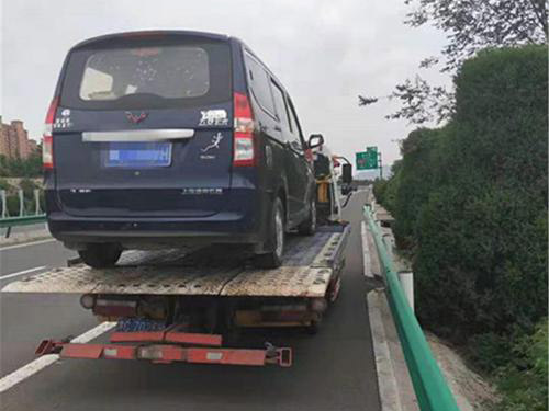 九江道路救援：專業(yè)、快速、24小時道路援助服務