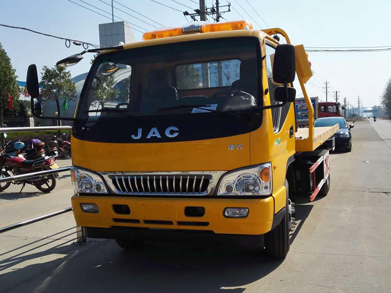 伊寧上門搭電服務，快速解決您的電力難題